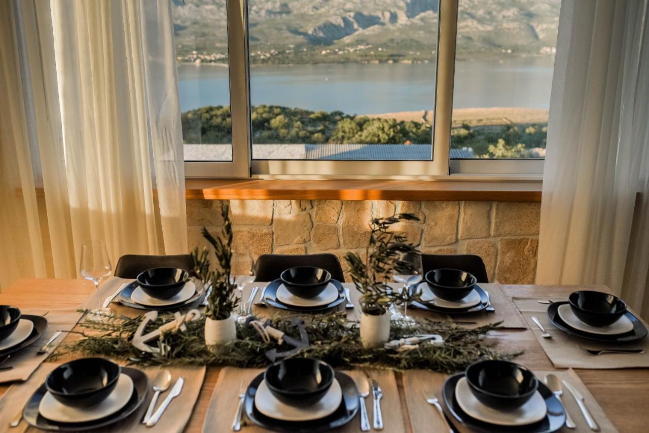 La Familia, Zadar, Villa *