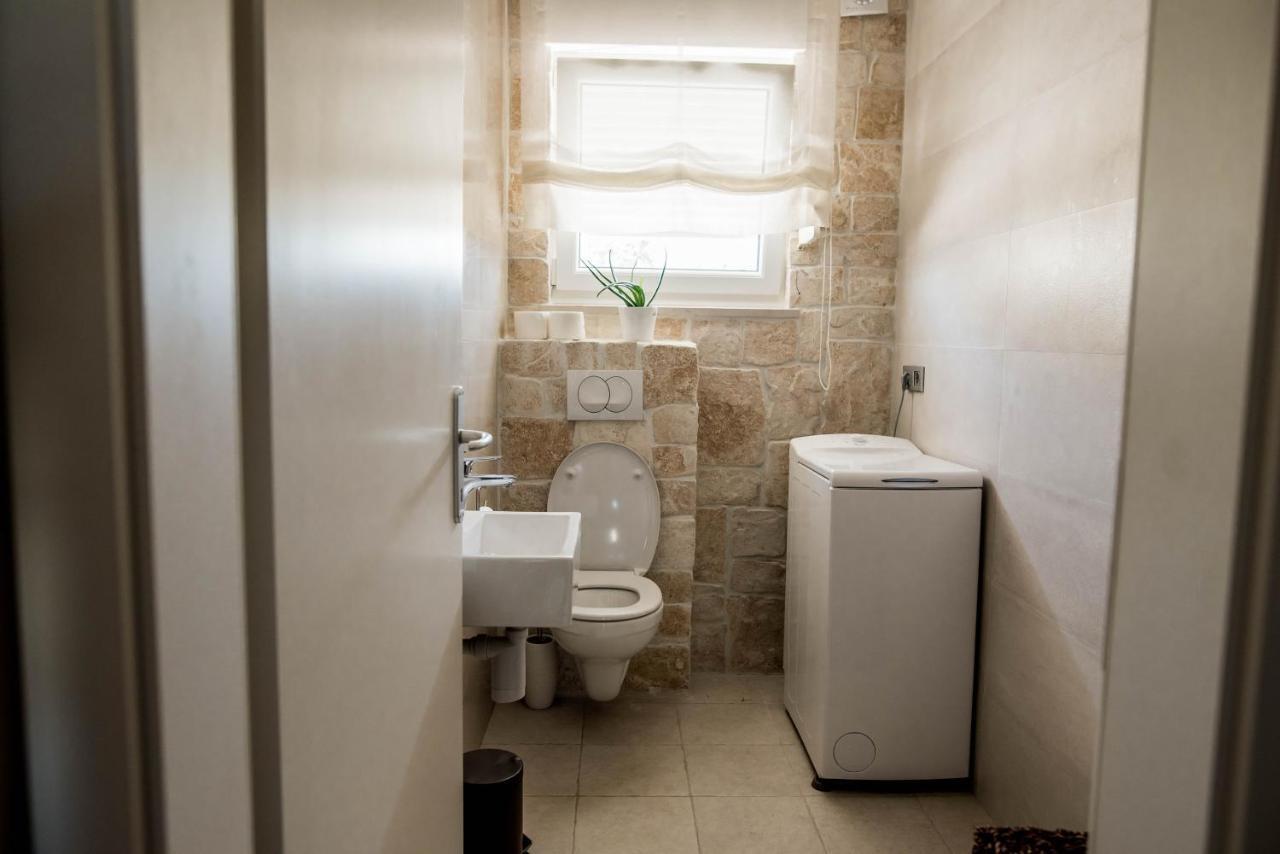 Villa La Familia, Zadar, Vinjerac